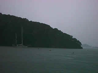 D02-01-AngelIslandPouringRain.jpg (73728 bytes)