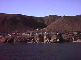 D13-01-SantaTomasCoastline.jpg (73728 bytes)